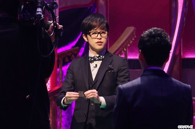 草彅剛、マジシャンの勇気に感動！「国民的マジックの祭典　マジシャン日本一決定戦SP」明日放送