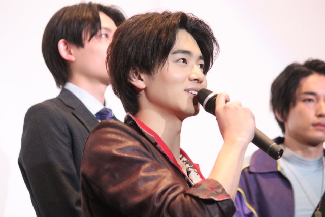 「ゴジュウジャー」冬野心央＆「ブンブンジャー」井内悠陽の“天然”コンビが新生活にエール贈る