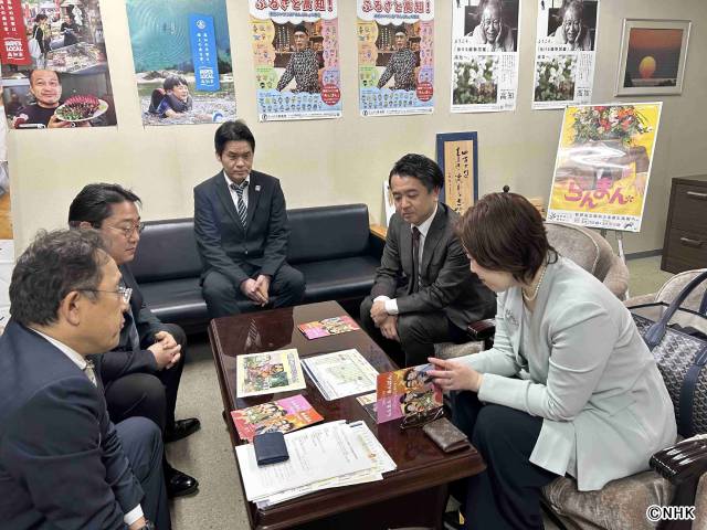 朝ドラ脚本家が高知の顔に　中園ミホ氏「やなせさんの使命」、長田育恵氏「魅力を伝えたい」