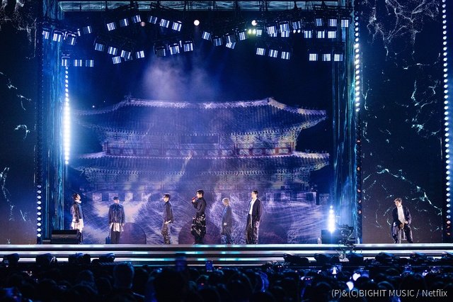 BTSが韓国・ソウル光化門広場でカムバックライブを開催！　詳細リポート