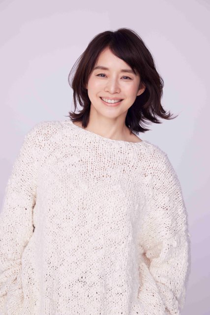 松井玲奈が最初の筆者に　石田ゆり子の語りで描く「旅する日記」日常を手渡すドキュメント