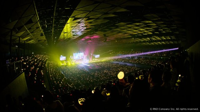 D-LITEの日本ソロツアーが初映像化。圧巻のパフォーマンスで会場が一体に!