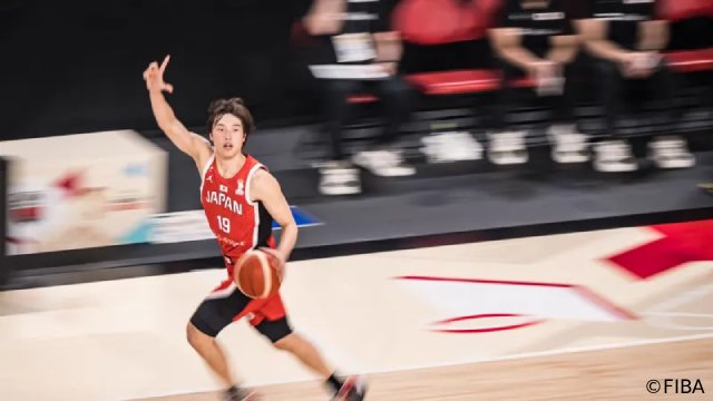 桶谷ジャパンが“聖地”沖縄で初勝利!!「拓実×ホーキンソン」の強力コンビが躍動！