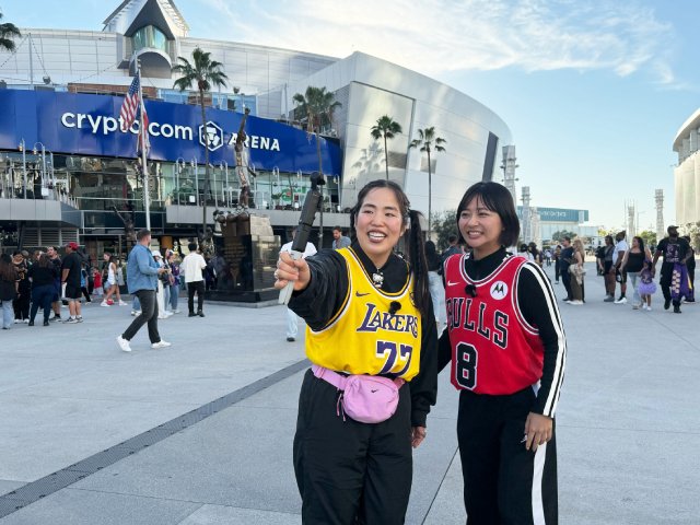 NBA・八村塁×河村勇輝のマッチアップをゆりやん&すみぽんがLA現地観戦!