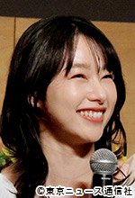 金曜ナイトドラマ「余命3ヶ月のサレ夫」会見:桜井日奈子/高坂美月 金曜ナイトドラマ「余命3ヶ月のサレ夫」会見:桜井日奈子/高坂美月