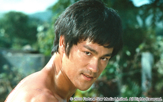 「考えるな、感じろ」大型連休にサメ＆ブルース・リーの作品をBS12で大特集！