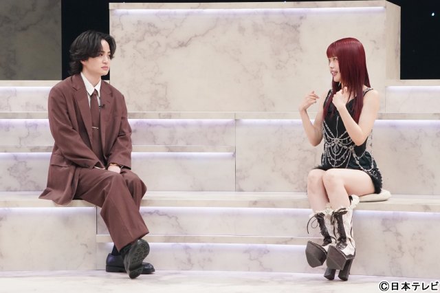 「夜の音」にアイナ・ジ・エンドが登場「革命道中」誕生の裏側を菊池風磨とトーク