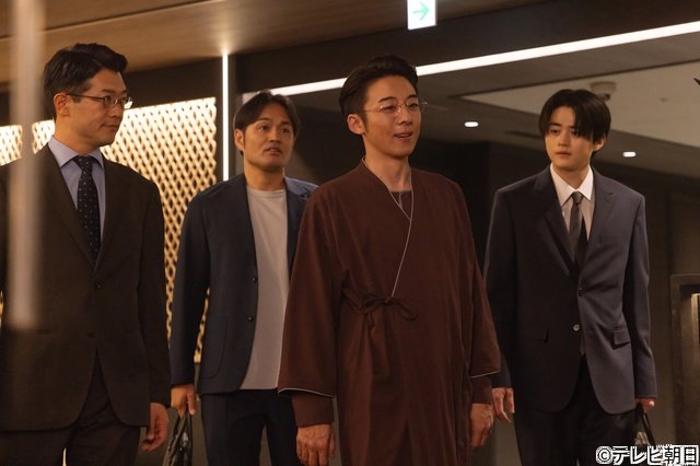 勝ち組から庶民に転生!? 高橋一生主演「リボーン ~最後のヒーロー~」がいよいよスタート