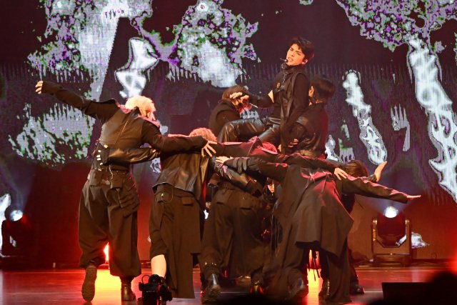 ＆TEAMが3rd EP「We on Fire」をリリース！「経験を燃料にして、もう一度自分たちに火を」