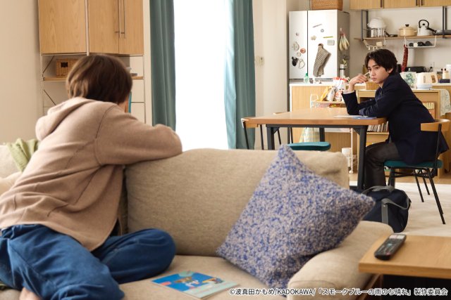 ドラマ「スモブル」第4話。アメリカで暮らす久慈（渋谷謙人）の兄家族がやって来て……