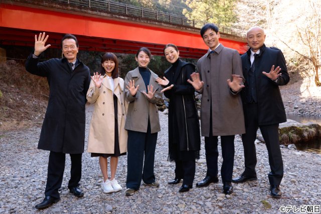 初回に波瑠がサプライズ登場した「未解決の女」、本日放送の第2話で脅迫事件が完結！