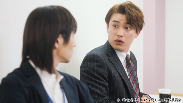 樫尾篤紀×宮崎湧「やたらやらしい深見くん」第4話。イメチェンした深見に梶はいら立ちを覚える