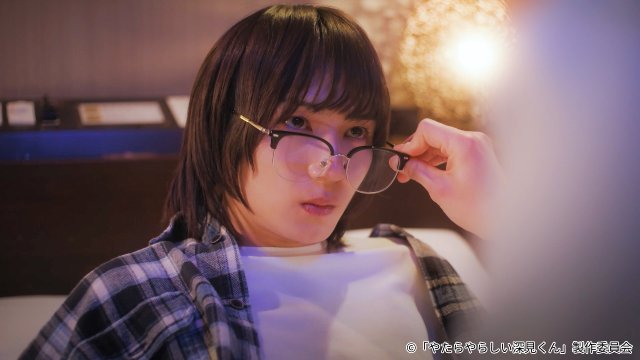 樫尾篤紀×宮崎湧「やたらやらしい深見くん」第4話。イメチェンした深見に梶はいら立ちを覚える