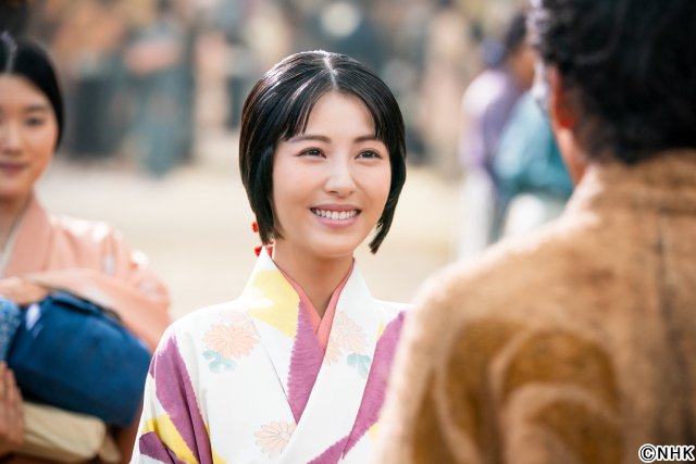 「豊臣兄弟!」で寧々役・浜辺美波が語る秀吉(池松壮亮)への愛情「一番の味方でいてあげたい」