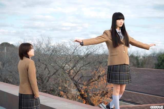 「転校生ナノ」堤幸彦×仲島有彩が“涙”“屋上”“コイントス”第1話の裏側を明かす