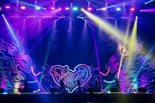 「シクフォニ」史上最大規模の2ndツアー完走！　ライブレポートが到着