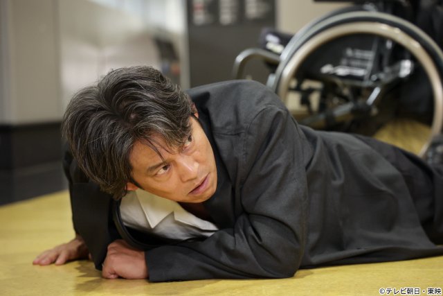 織田裕二が車椅子の刑事役でテレ朝ドラマ初主演「ダブルエッジ~甦った男」小野花梨と凸凹コンビに