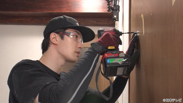 「有吉ゼミ」ジェシーが芸人・篠宮暁の自宅を大改造! 子どもたち念願の勉強スペースをDIY