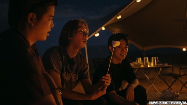 Travis Japan、アメリカ旅の第5話先行カット解禁！　宮近海斗らが乗馬や瞑想を体験