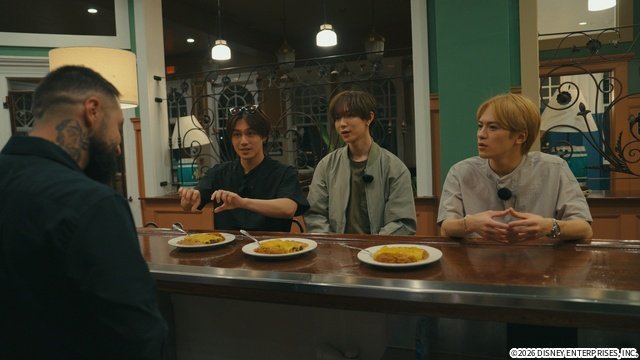 Travis Japanアメリカ旅の特別映像が公開! 七五三掛“おにいたん”と“松松”、最高の夏休み