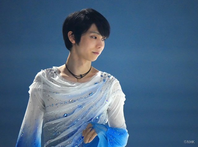 羽生結弦がゆずの「幾重」に乗せ、演技を披露「未来が明るくなるよう祈りを込めて」