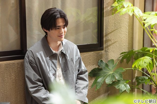 高橋一生主演「リボーン」第8話で急展開。商店街の危機と“正体バレ”で英人が絶体絶命!?