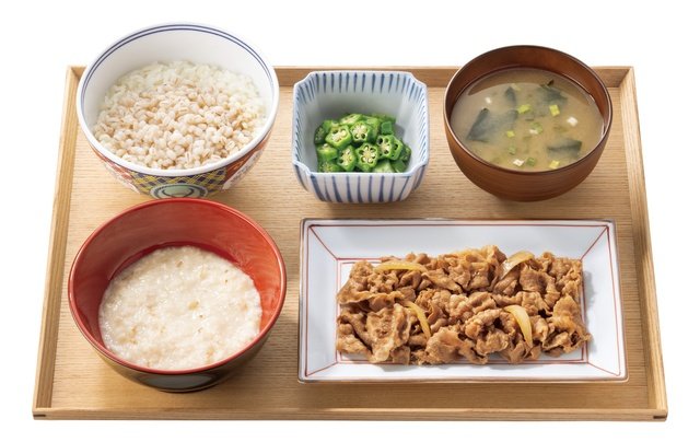 木村拓哉、吉野家新CMで食欲全開!“麦とろ牛”のループにハマる「かなりいただきました」