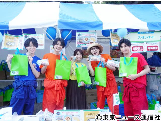 「猫のひたいほどワイドNEO×ファミリーマート」借り隊が“神奈川の味”を全力アピール