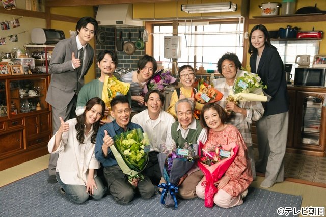 考察が飛び交う「リボーン」最終話直前、主演・高橋一生と中村アンがクランクアップ!