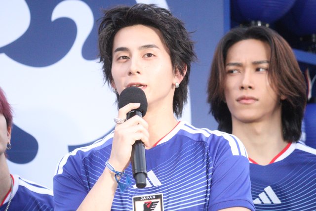 JI BLUEの“W杯鑑賞スタイル”は「ふんどしを履いて」アンバサダー活動への熱い思いも明かす
