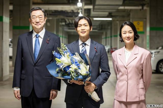 「銀河の一票」黒木華、野呂佳代、松下洸平がクランクアップ！　野呂は涙を流して黒木へ感謝