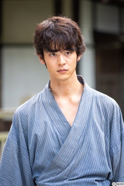 「風、薫る」小林虎之介“虎太郎”がりんと再会! 対面のシマケンに「ライバル視」