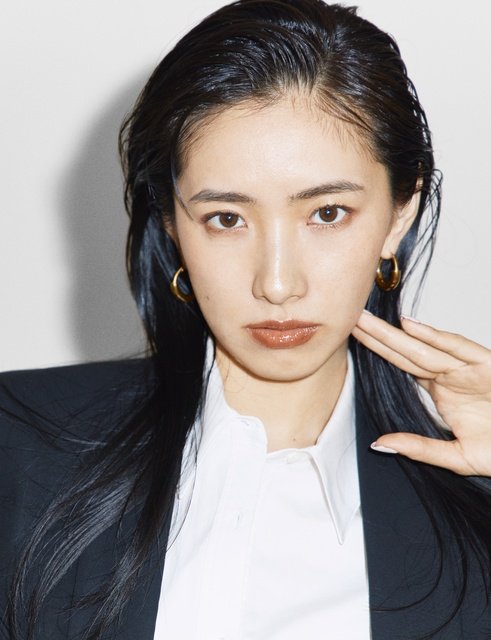 剛力彩芽が密室デスゲームで娘を守る母親役に! ショートドラマ「タイムリミットマザー」