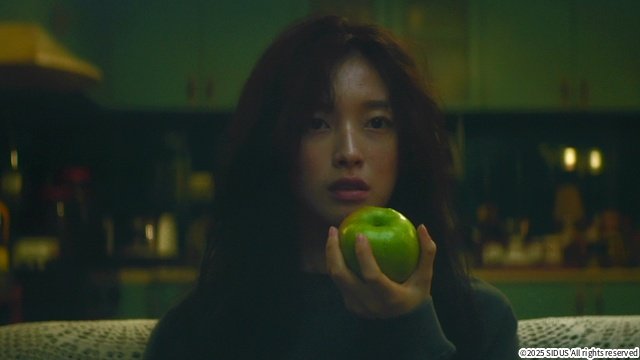 性的関係を持った人同士に“赤い線”が現れる!? 考察系韓国ドラマ「S Line」が無料配信