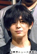 一次元の挿し木」会見:山田涼介/七瀬悠 一次元の挿し木」会見:山田涼介/七瀬悠