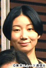 一次元の挿し木」会見:土居志央梨/黛良子 一次元の挿し木」会見:土居志央梨/黛良子