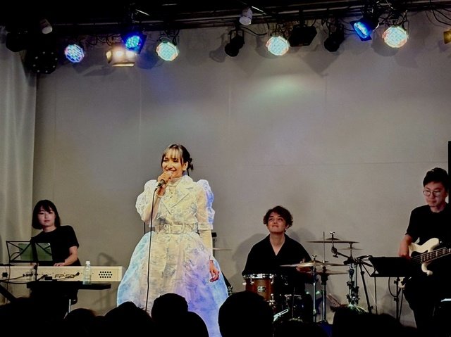 実力派ミュージカル女優・豊原江理佳 新たな指針を胸にソロライブ「Sign」に挑む【前編】