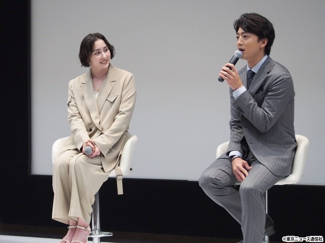 早見あかり＆伊藤健太郎「一緒にごはんをたべるだけ」会見で激辛＆塩分への欲を告白!?