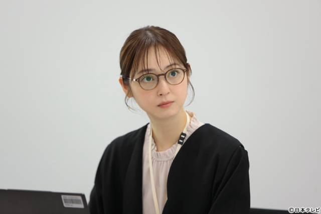 松村北斗主演「告白」佐々木希が秘書役の人物像を語る「麻里子(岡崎紗絵)の心のよりどころに」