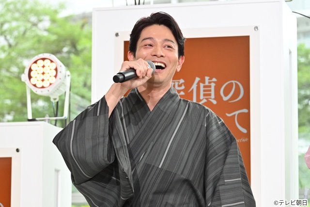 「肩幅キャデラック」「まんまんま!」会見で名(迷)言続出「名探偵のままでいて」