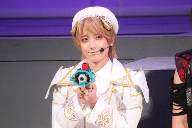 「角醒ハンター オメガホーン」楢原聖らが出演決定時の心境告白! 長田光平もサプライズ登場で騒然