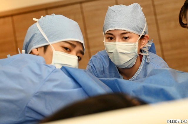 藤堂(岡部たかし)の過去とは? 比嘉愛未演じる光井は“出生の秘密”へ近づく「ファーストクライ」