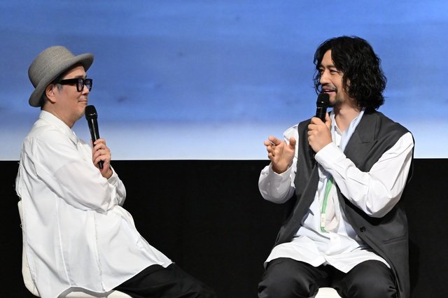 柏木悠「こんなに自由なドラマは初めて」――リリー・フランキーらが語る「ペンション・恋は桃色」の裏話