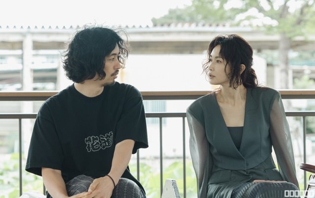 リリー・フランキー＆長谷川京子が語る「ペンション・恋は桃色」自由な現場と“恋と人生”