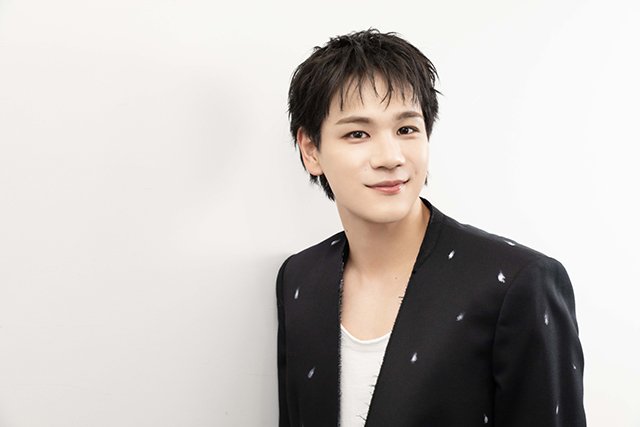 「夫婦と16歳」JO1・豆原一成、衝撃のヒロインに好かれる夫役演じて「普通でいることを大切に」