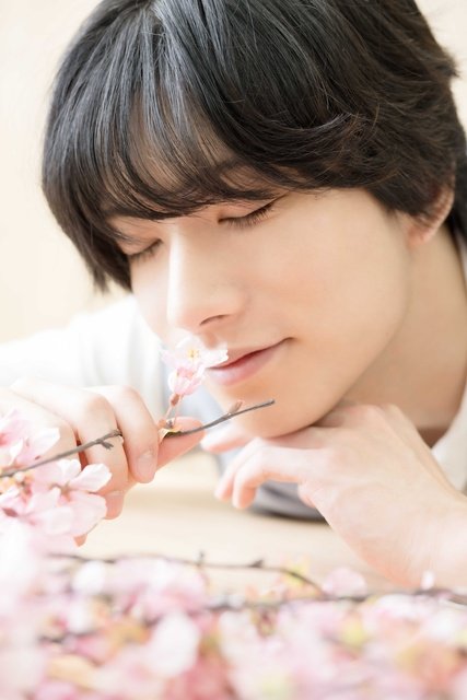 大人気ミュージカル「薄ミュ」に主演! 21歳・木村聖哉に迫る【前編】