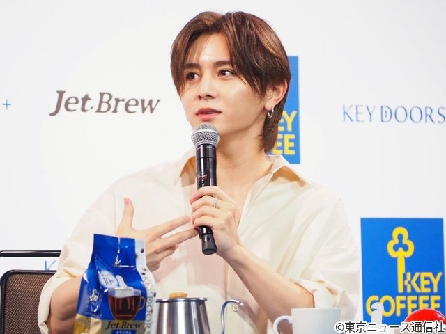 山田涼介「KEY DOORS+」アンバサダーに就任 新CMは自然体な姿と“手元”に注目!?
