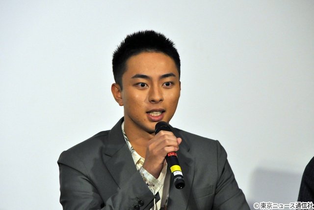 高良健吾、手塚治虫役で新たな発見「想像していた像を越えていった」 原田琥之佑ら若手キャストも刺激