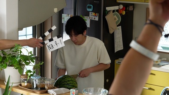 二宮和也&川口春奈、JCB新CMで描くひと夏の物語 “夏の思い出”と“贈りたいもの”とは