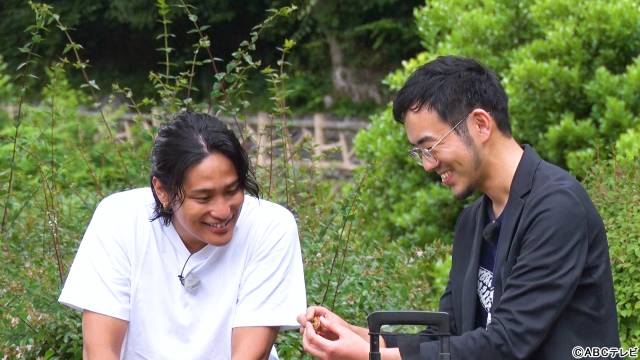 「リア突」新企画“変リア”始動! Tシャツ+ショーパンの重岡大毅&桐山照史が新たな扉を開ける!?
